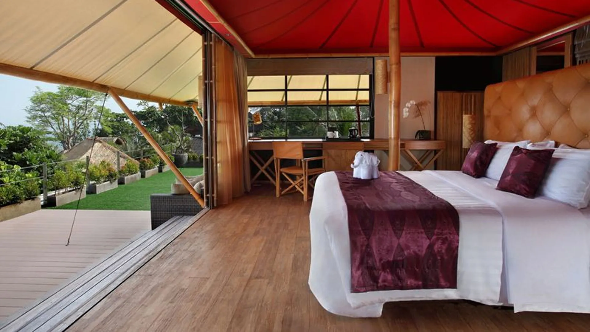 Luxury Tent Villa With Ocean View